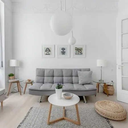 Center Modern Apt In Art Nouveau Building Athens